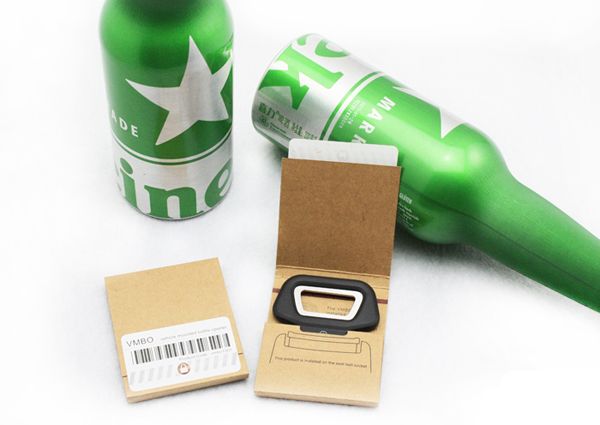 Заглушка для ремня безопасности.