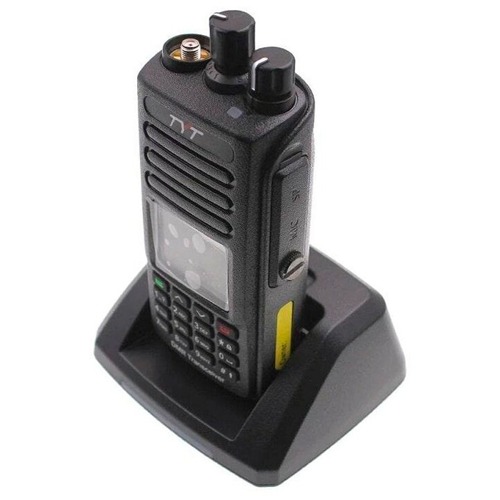TYT MD-UV390 DMR АЕS Type-C (10 Вт)